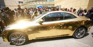 golden car